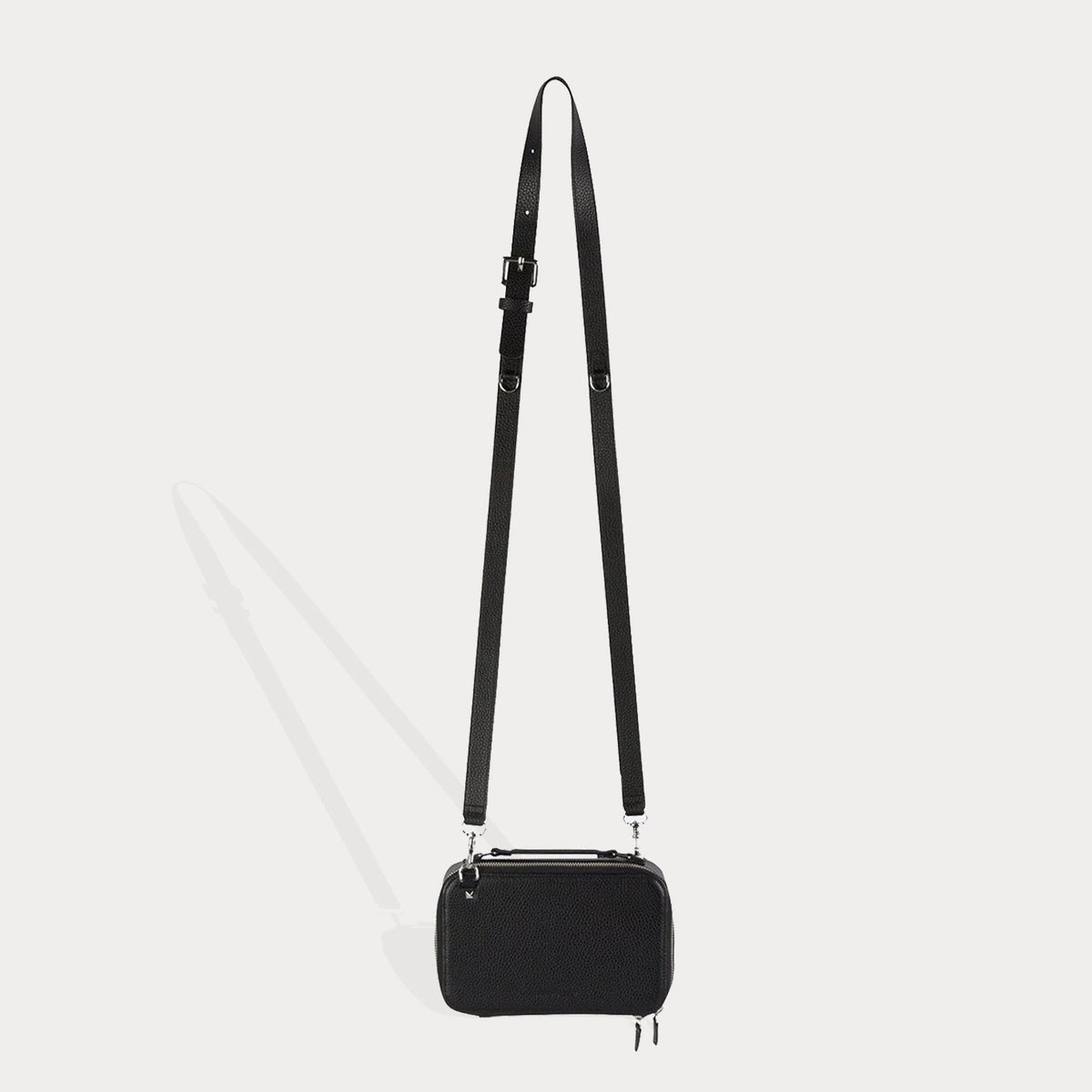 Do you guys think the D-ring will hold up?? Attached: Prada bag